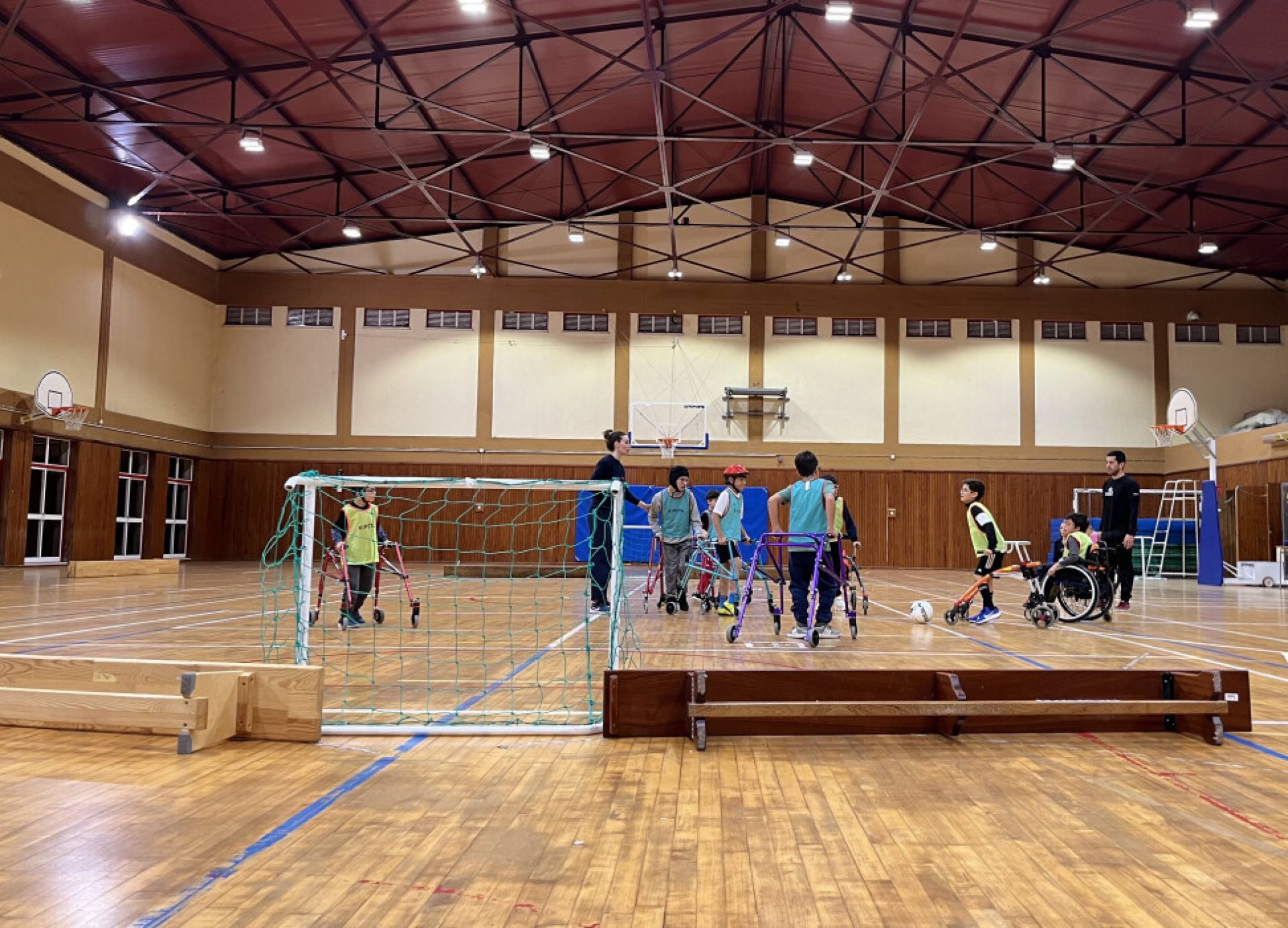 Frame football, o desporto que ajuda a “relativizar” a paralisia cerebral