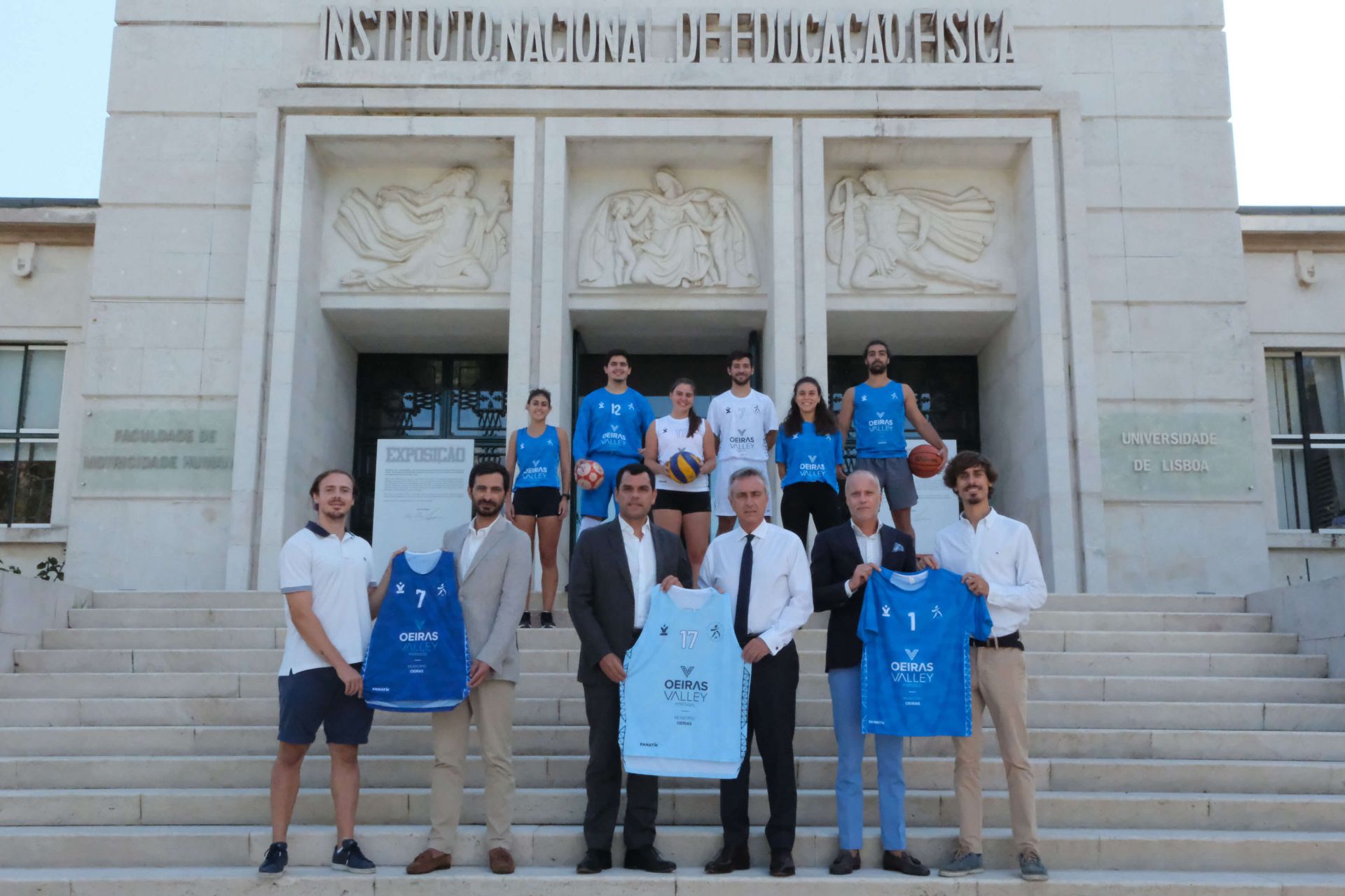 Câmara de Oeiras oferece equipamentos desportivos à Associação de Estudantes da Faculdade de Motricidade Humana