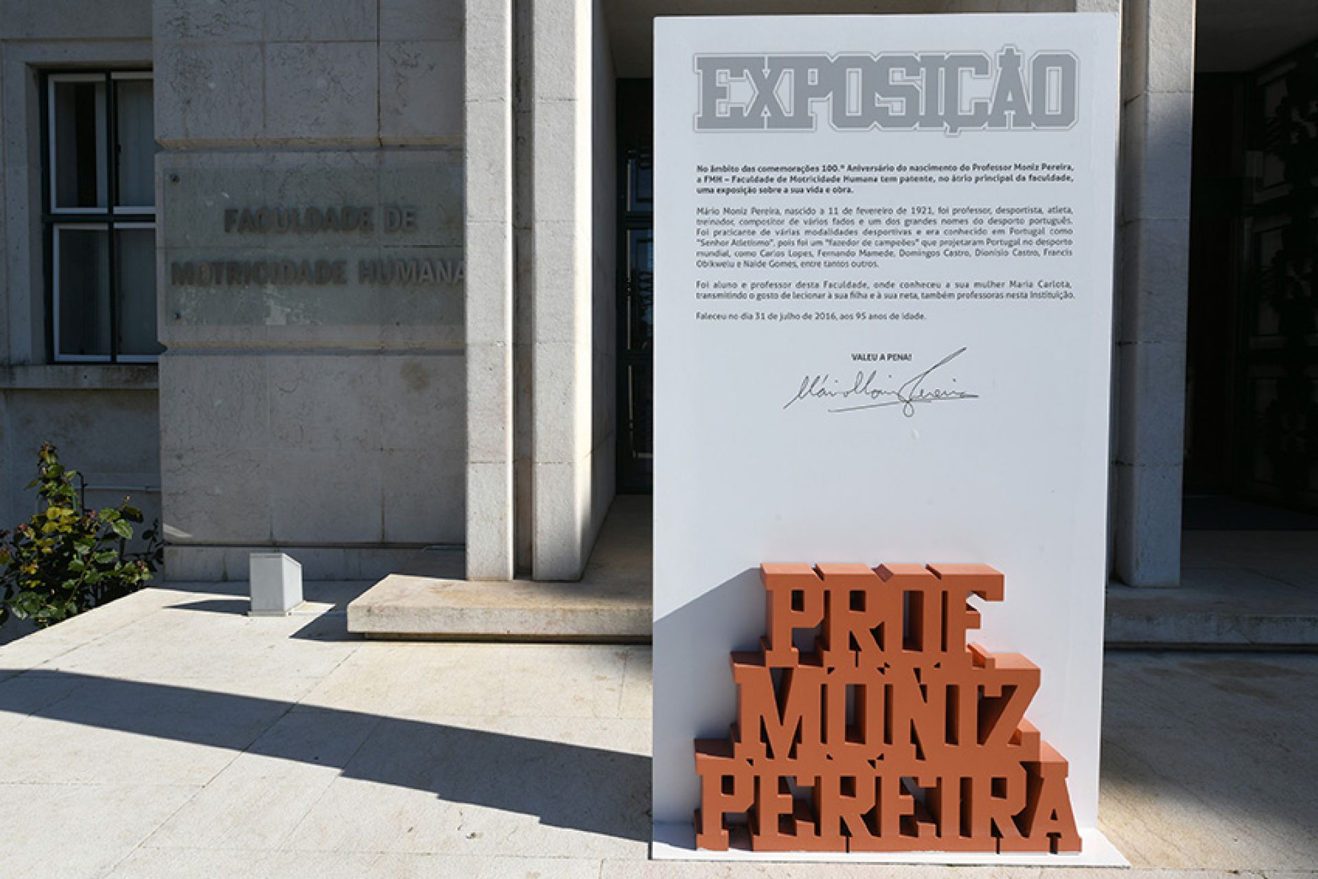 Exposição Prof. Moniz Pereira